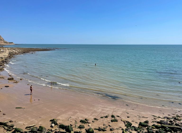 Rock'n'Ore beach in Hastings Old Town