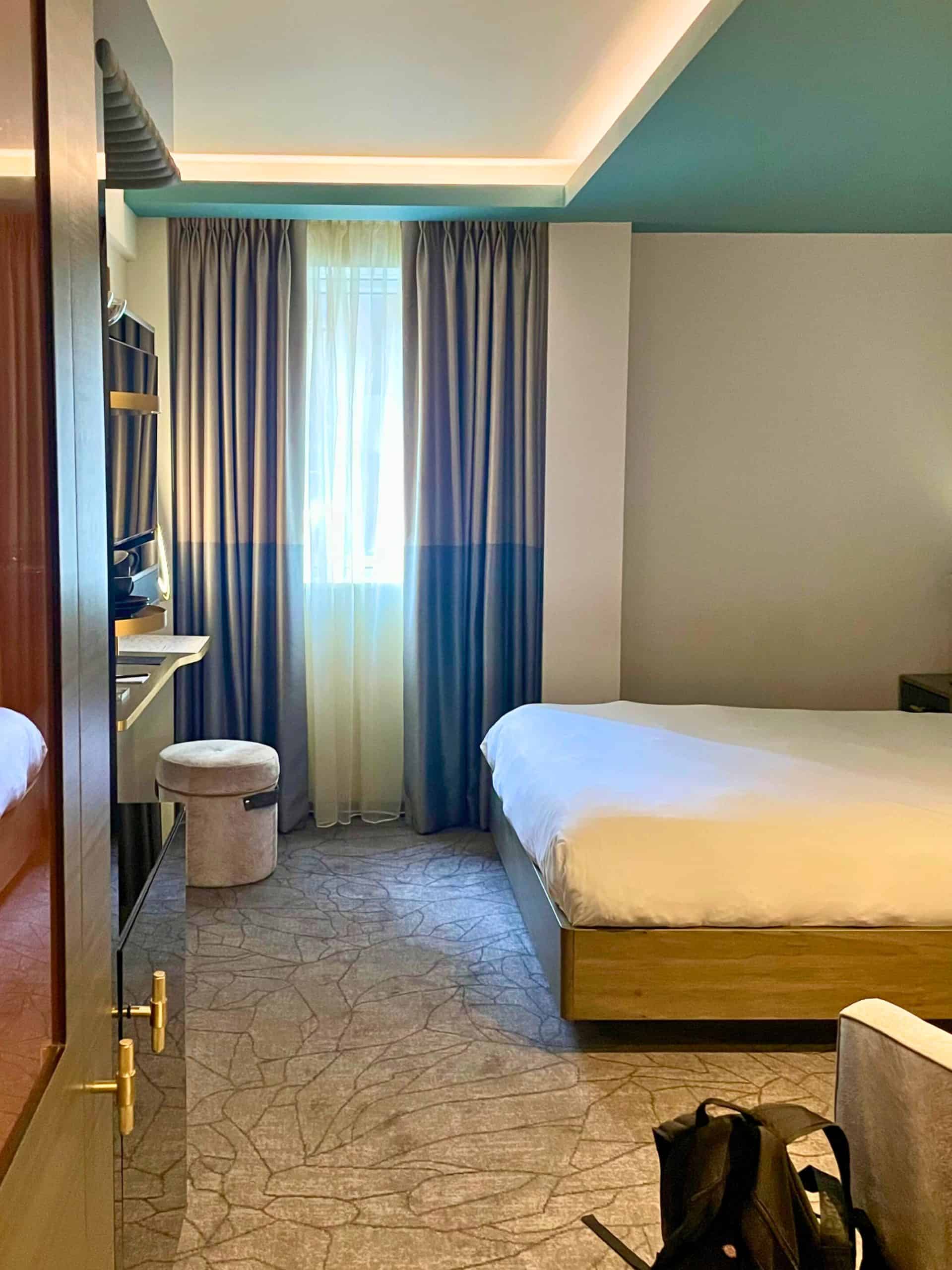 Urban Deluxe room in Middle Eight