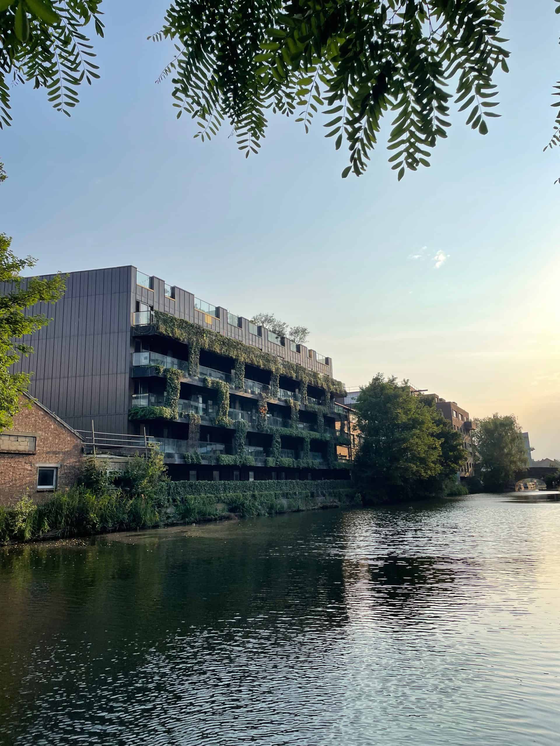 Regents Canal at sunset