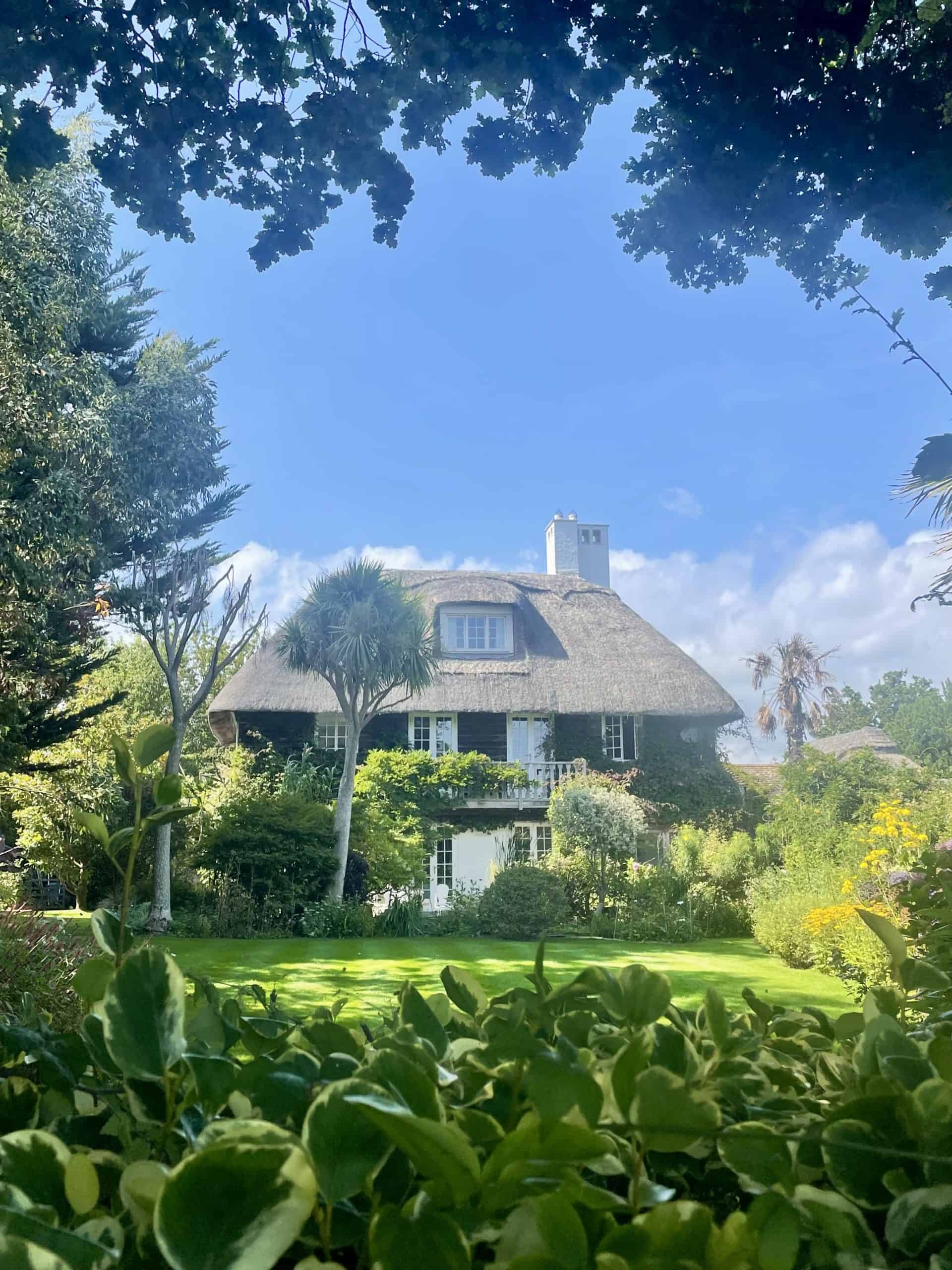 Beautiful cottages along the Hastings to Rye costal walk